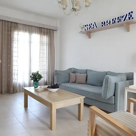 Szálloda Village 5*