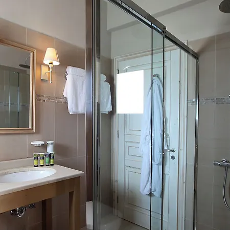 Village 5* Skopelos